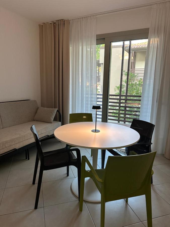 Prassitele Apartments Lignano Sabbiadoro Dış mekan fotoğraf