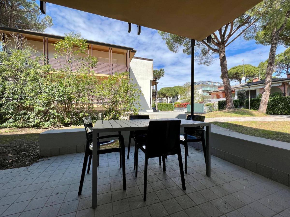 Prassitele Apartments Lignano Sabbiadoro Dış mekan fotoğraf