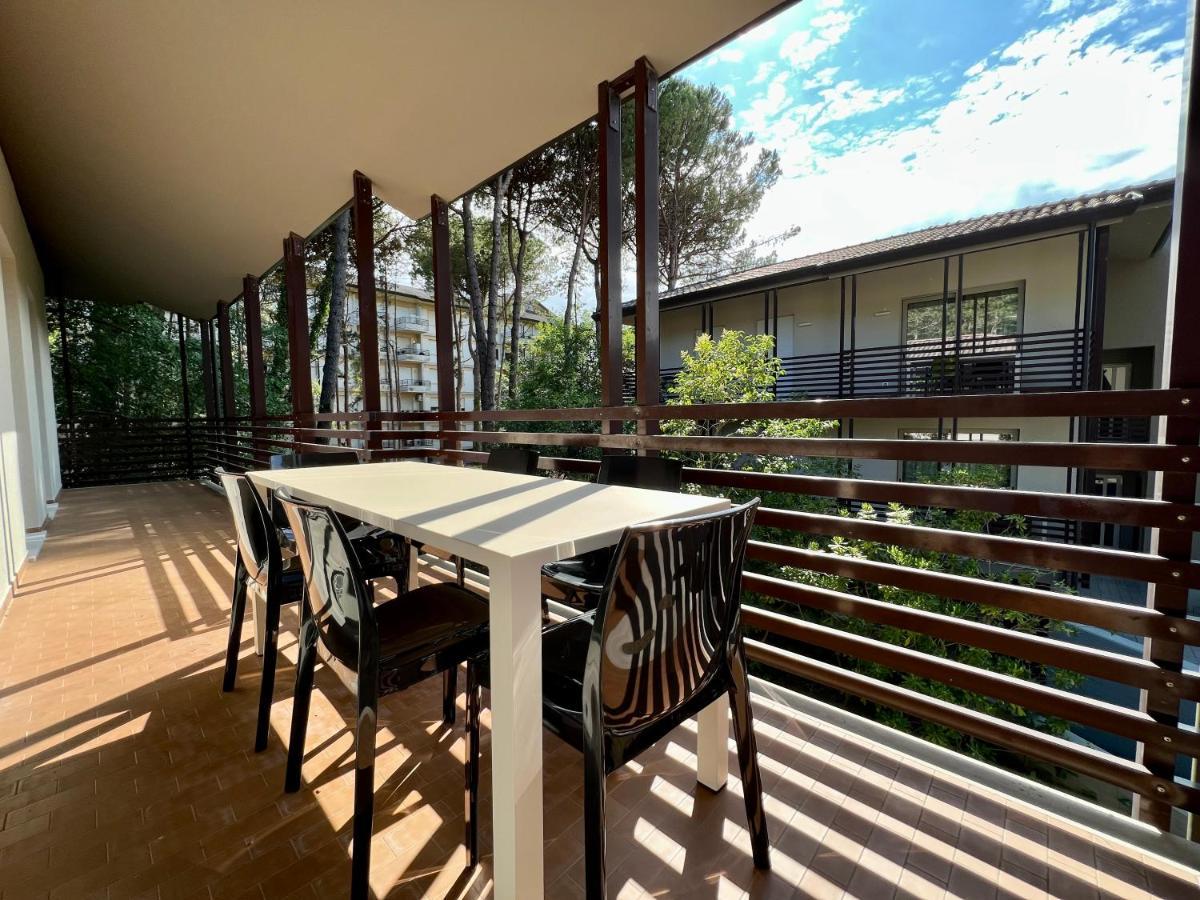Prassitele Apartments Lignano Sabbiadoro Dış mekan fotoğraf